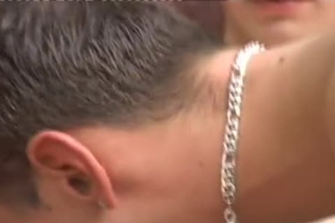 Energetic homosexual daybed bang for real males