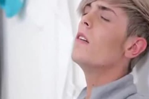 SPEEDO SNIFFING SLUTB0Y