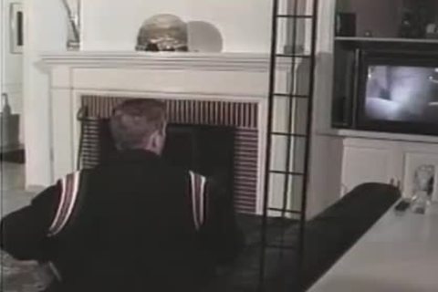 Dont Kiss Me Im Straight - Scene 1