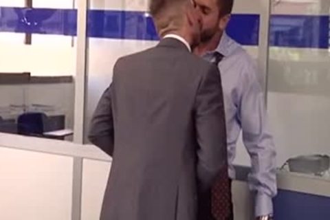 Emir Boscatto wishes for sloppy fucking