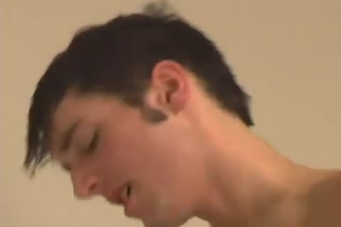 Two Housr With College teens