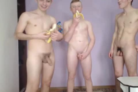 3 boyz On webcam