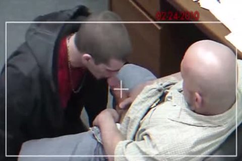 Rough nailing together with officer