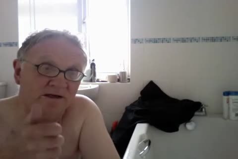 Ramsgate1 daddy grandpa And His amazing Cumshots Daddy