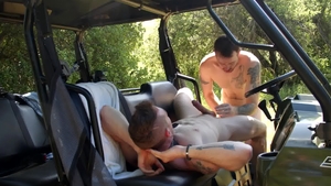 Next Door Originals: Athletic Mark Long expose huge cock