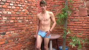 EastBoys.com: Luis and Andre cumshot at castings