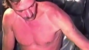 Rugged str8 Daddy Sucks schlong For cash