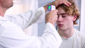 DoctorTapes: Horny Doctor Spices Up the Medical Routine
