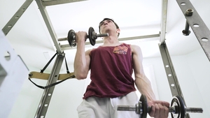 Family Dick: Biggest Arm-Wrestler Wins Best Prize